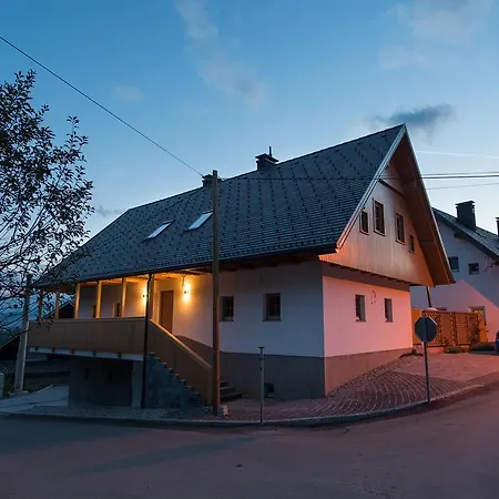 Holiday Home Planina Tržič Pokoj fotografie